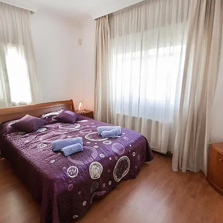 Βίλα Pearl 4 Bedroom Villa
